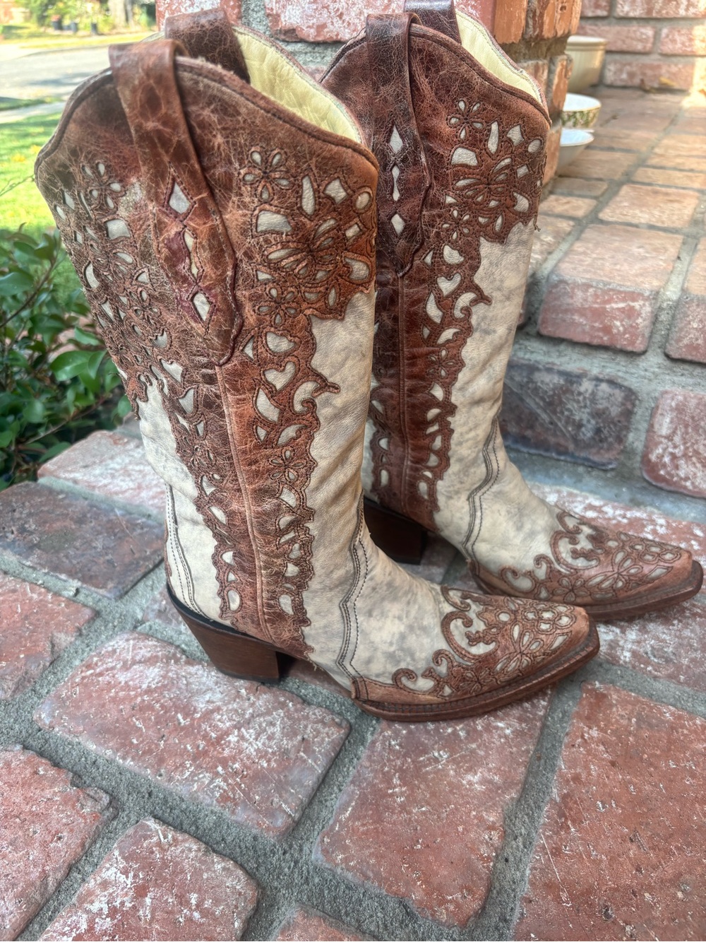 Women’s Vintage Corral boots
